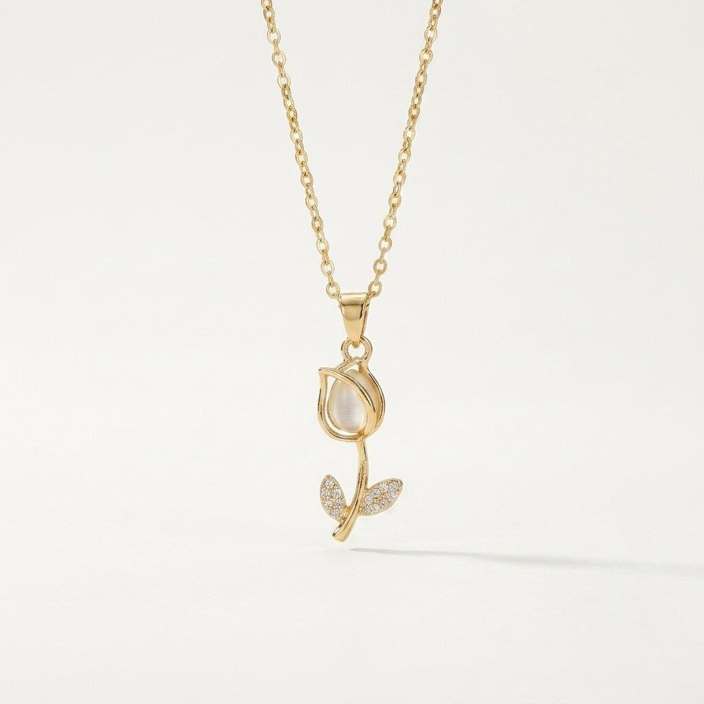 Lumina Gold Tulip Pendant Necklace | Floral Petal