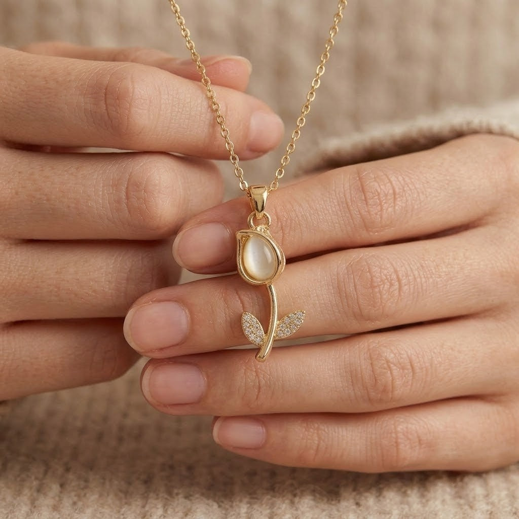 Lumina Gold Tulip Pendant Necklace | Floral Petal